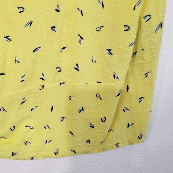 Buffalo David Bitton Women's Short Sleeve Lightweight Blouse, with Tie Waist, XL - Picture 5 of 9